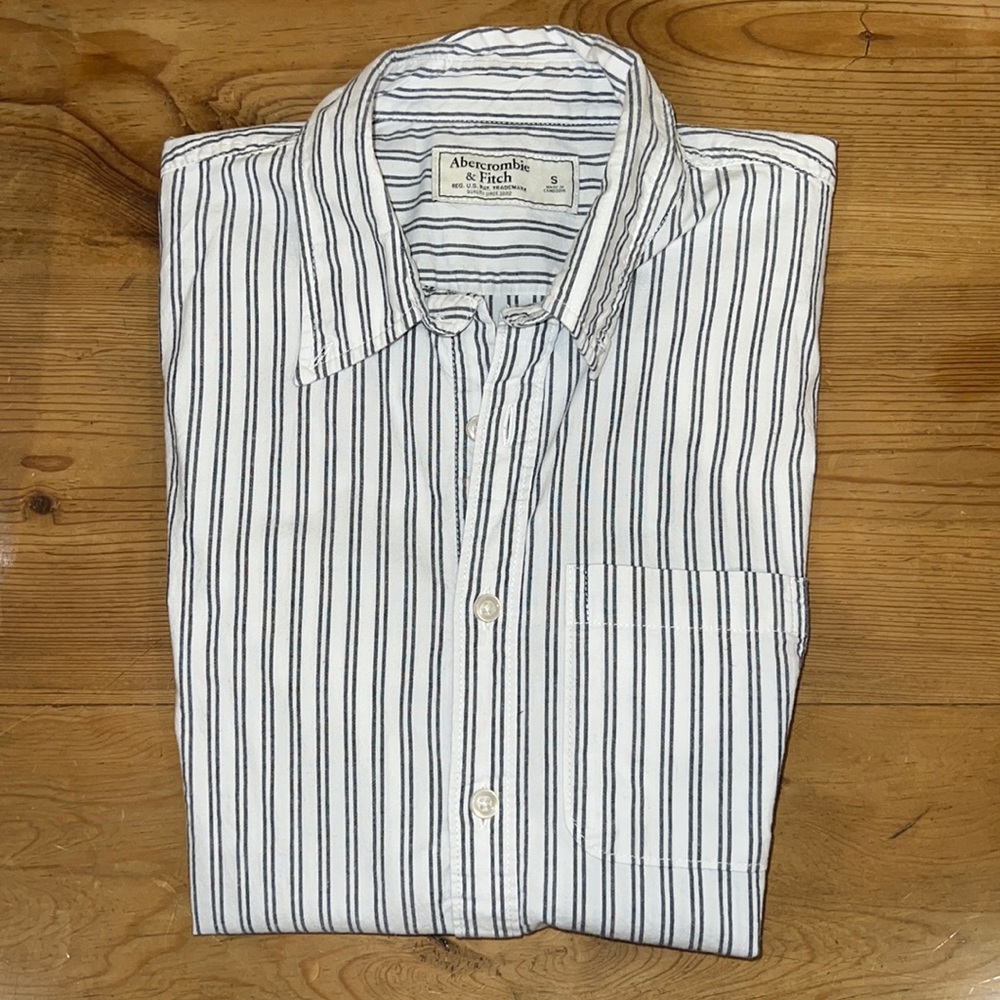 Abercrombie & Fitch Short Sleeve Button Down